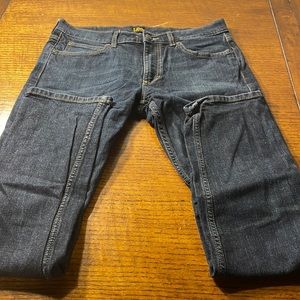 listing-status-banner